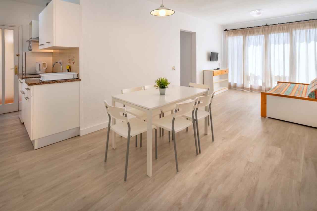 Apartments Sorrabona Pineda de Mar Ngoại thất bức ảnh